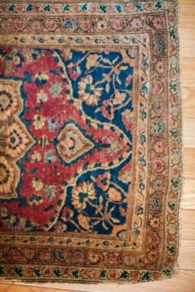 Antique Farahan Sarouk rug mat